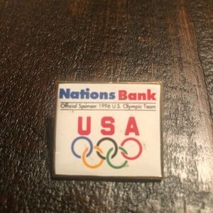 Vintage Centennial Olympic Games Partner Nations Bank Atlanta 1996 Pin
